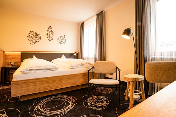 Hotel-Rio-Karlsruhe-Zimmeransicht-Doppelbett